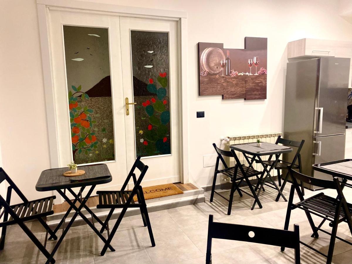 B&B I Miti Dell Etna Catania Centro Vicino Il Duomo Exterior foto